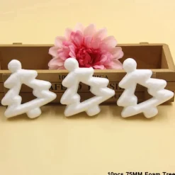 Forme En Polystyrène : 10 Sapins De 7.5 Cm